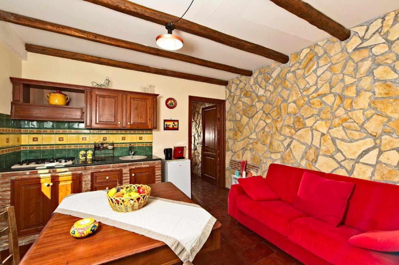 Horse House Διαμέρισμα Ragalna Εξωτερικό φωτογραφία